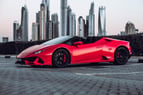 Lamborghini Evo Spyder (rojo), 2020 para alquiler en Dubai 3
