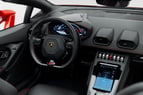 在迪拜 租 Lamborghini Huracan Evo Akropovic (红色), 2021 4