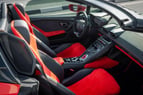 Lamborghini Huracan Spyder (rojo), 2018 para alquiler en Dubai 4