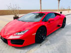Lamborghini Huracan (rojo), 2017 para alquiler en Dubai 1