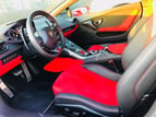 Lamborghini Huracan (rojo), 2017 para alquiler en Dubai 4