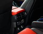 Lamborghini Urus (rojo), 2020 para alquiler en Dubai 5