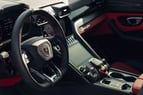Lamborghini Urus (rojo), 2022 para alquiler en Dubai 3