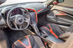 McLaren 720 S Spyder (rojo), 2020 para alquiler en Dubai 4