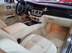 Rolls Royce Wraith (rojo), 2017 para alquiler en Dubai 0
