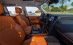 在迪拜 租 Nissan Patrol Platinum V6 (白灰), 2021 5