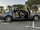 Rolls Royce Ghost (Plata), 2020 para alquiler en Dubai 2