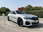 2020 BMW 330i Silver with M340i bodykit (Argento), 2020 in affitto a Dubai 1