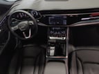Audi Q8 (Серебро), 2019 для аренды в Дубай 4