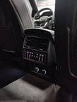 Audi Q8 (Plata), 2019 para alquiler en Dubai 5