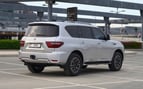 Nissan Patrol V6 (Silber), 2024  zur Miete in Dubai 2