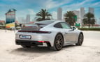 在迪拜 租 Porsche 911 Carrera 2s (银), 2021 4