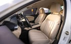 Mazda 6 (Blanco), 2024 para alquiler en Dubai 5
