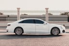 Audi A8 (Белый), 2022 для аренды в Абу-Даби 1