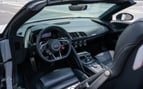在阿布扎比 租 Audi R8 Spyder (白色), 2019 4