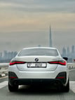 BMW 420i (Weiß), 2023  zur Miete in Dubai 3