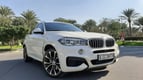 BMW X6 M power Kit V8 (Weiß), 2019  zur Miete in Dubai 1