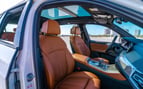 BMW X5 (Blanco), 2023 para alquiler en Dubai 4