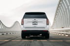 Chevrolet Tahoe (Blanco), 2023 para alquiler en Ras Al Khaimah 1