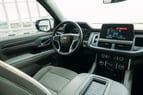 Chevrolet Tahoe (Blanc), 2023 à louer à Abu Dhabi 4