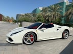 Ferrari 488 Cabrio (White), 2019 para alquiler en Dubai 0