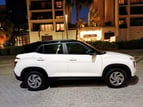 Hyundai Creta (Blanco), 2022 para alquiler en Dubai 3