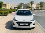 إيجار Hyundai i10 (أبيض), 2023 في دبي 0