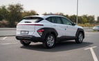 Hyundai Kona (Blanco), 2024 para alquiler en Ras Al Khaimah 5