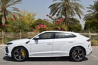 Lamborghini Urus (Blanc), 2020 à louer à Dubai 2