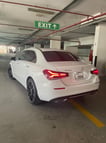 在迪拜 租 Mercedes A Class (白色), 2019 2