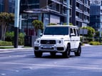 إيجار Mercedes-Benz G 63 (أبيض), 2019 في دبي 0