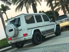 Mercedes G 63 edition (Blanco), 2016 para alquiler en Dubai 1