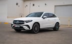 Mercedes GLC 200 SUV (Wit), 2024 te huur in Dubai