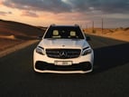 Mercedes GLE (Blanco), 2020 para alquiler en Dubai 2