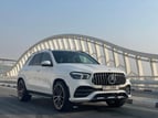 إيجار Mercedes GLE (أبيض), 2021 في دبي 0