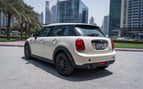 Mini Cooper S (Blanco), 2020 para alquiler en Abu-Dhabi 2