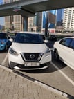 Nissan Kicks (Blanco), 2020 para alquiler en Dubai 2