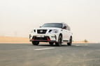 Nissan Patrol V8 with Nismo Bodykit (Blanc), 2018 à louer à Dubai 2