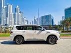 Nissan Patrol V8 Platinum (Blanc), 2022 à louer à Dubai 0