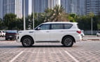 Nissan Patrol V6 (Белый), 2024 для аренды в Абу-Даби 1