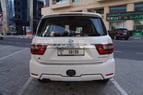 Nissan Patrol (Blanco), 2021 para alquiler en Dubai 0