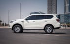 Nissan Xterra (Blanco), 2022 para alquiler en Ras Al Khaimah 1
