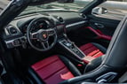Porsche Boxster 718 (Белый), 2019 для аренды в Дубай 4