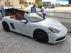 Porsche Boxster (Bianca), 2021 in affitto a Dubai