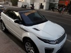Range Rover Evoque (Blanco), 2018 para alquiler en Dubai 4