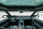 Range Rover Sport SVR (Blanco), 2023 para alquiler en Abu-Dhabi 3