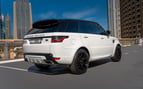 Range Rover Sport V8 (Blanco), 2020 para alquiler en Abu-Dhabi 1