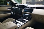 Range Rover Velar (Blanco), 2019 para alquiler en Dubai 3