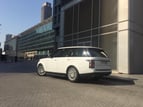 Range Rover Vogue (Черный), 2021 для аренды в Дубай 1