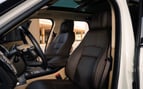 Range Rover Vogue (Bianca), 2020 in affitto a Abu Dhabi 4